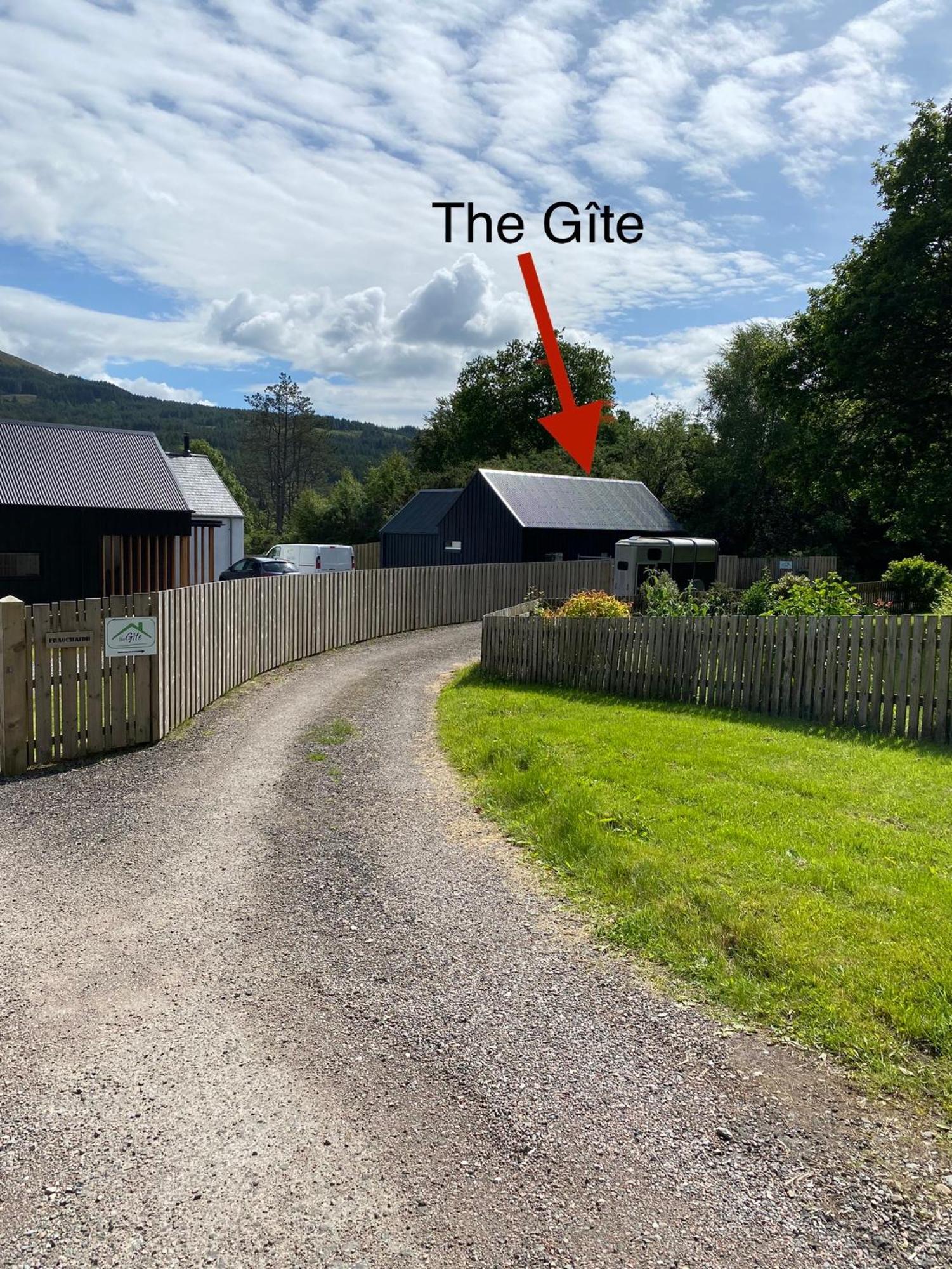 The Gite In The Highlands Acharra Экстерьер фото
